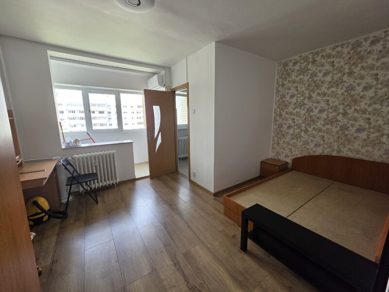 Chisinau intersectie Pantelimon, Delfinului, 10 minute Mega Mall,