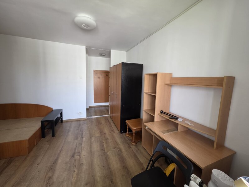 Chisinau intersectie Pantelimon, Delfinului, 10 minute Mega Mall,